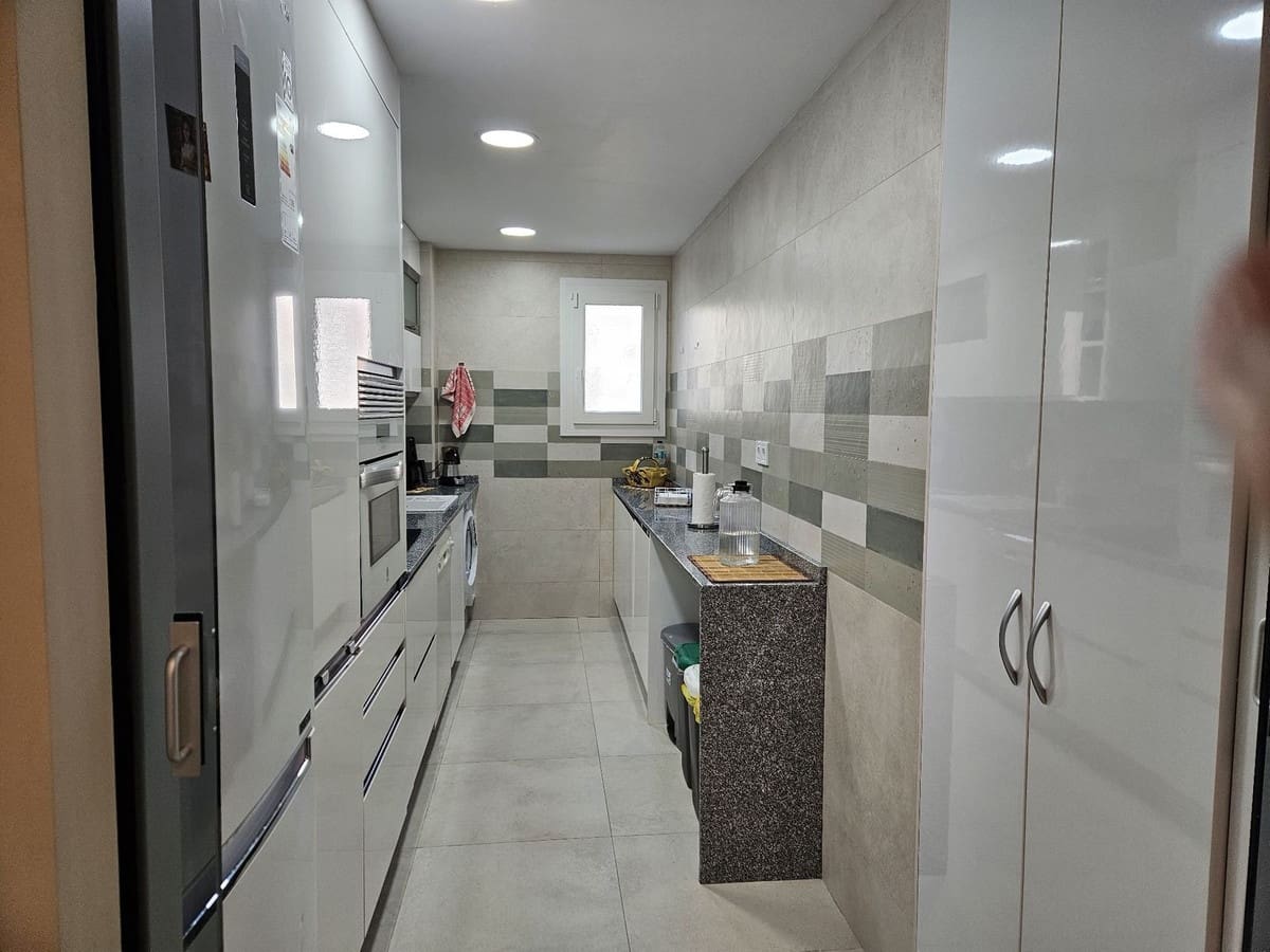 3 quarto Apartamento para venda em Fuengirola - 425 000 € (Ref: 9535350)