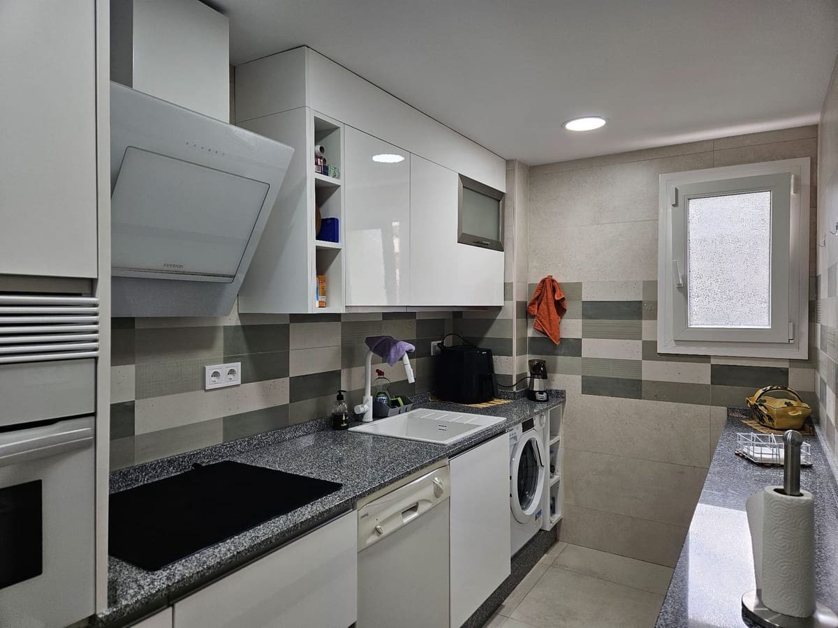 3 quarto Apartamento para venda em Fuengirola - 425 000 € (Ref: 9535350)