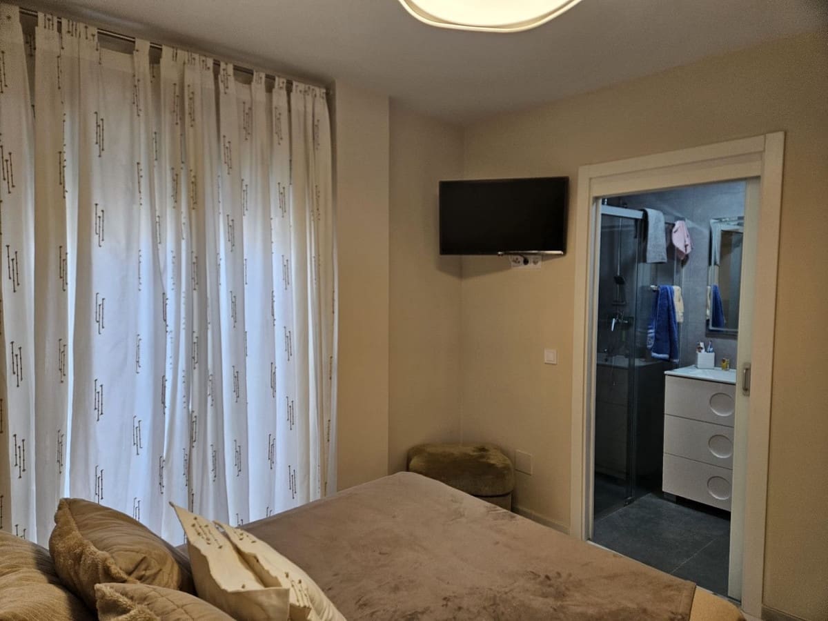 3 quarto Apartamento para venda em Fuengirola - 425 000 € (Ref: 9535350)