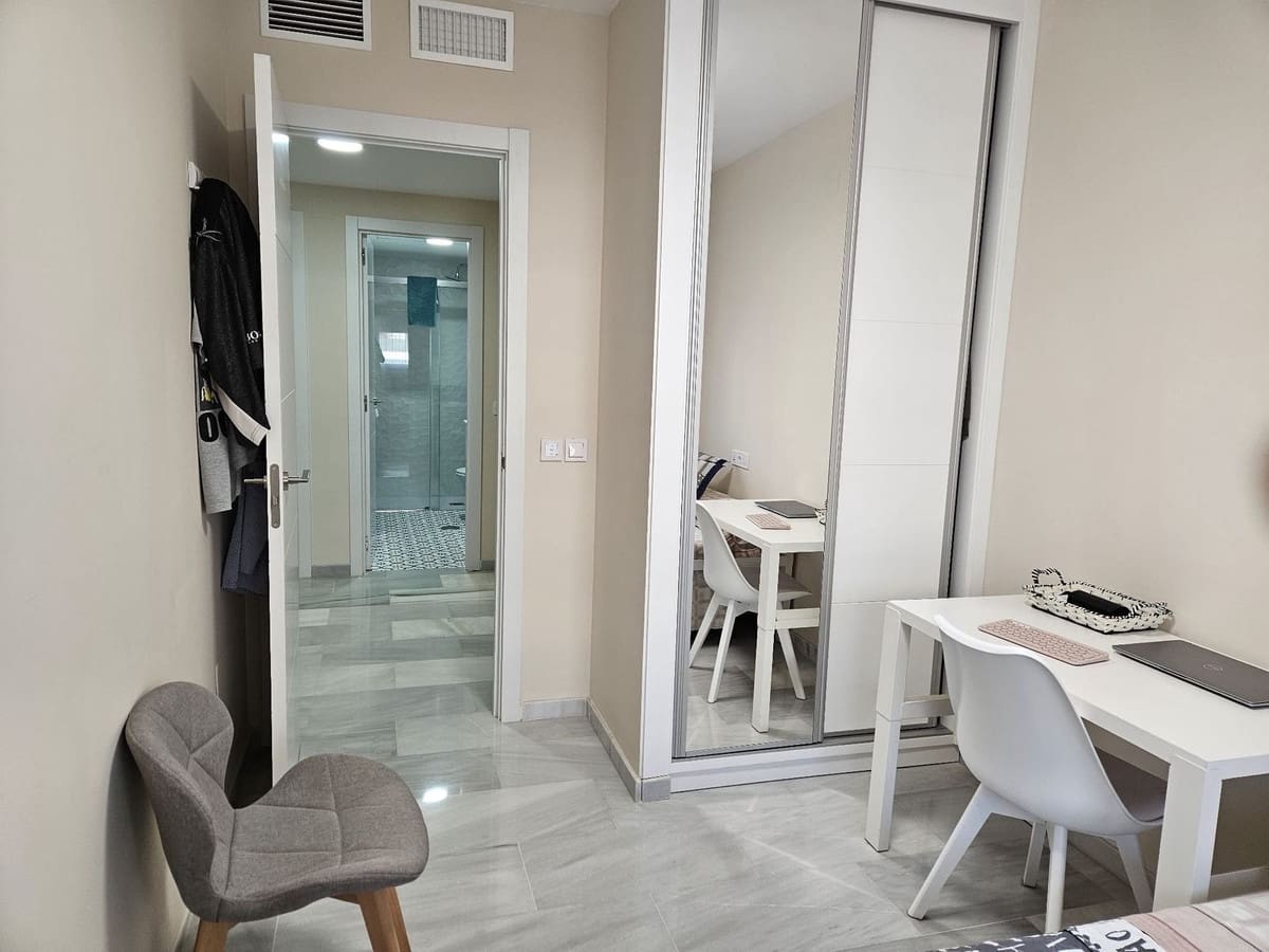 3 quarto Apartamento para venda em Fuengirola - 425 000 € (Ref: 9535350)