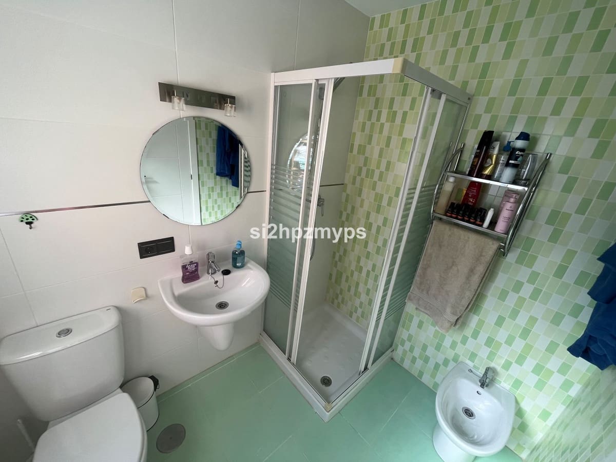 3 bedroom Townhouse for sale in Velez-Malaga with pool - € 420,000 (Ref: 9536552)