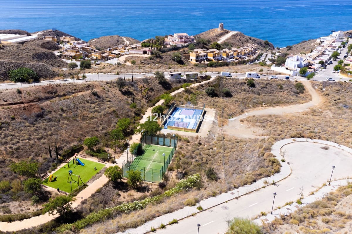 3 bedroom Townhouse for sale in Velez-Malaga with pool - € 420,000 (Ref: 9536552)