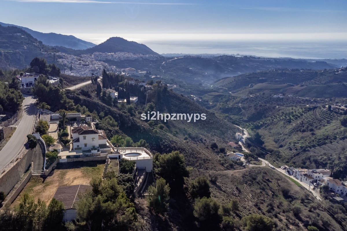 1 bedroom Villa for sale in Frigiliana - € 290,000 (Ref: 9536553)