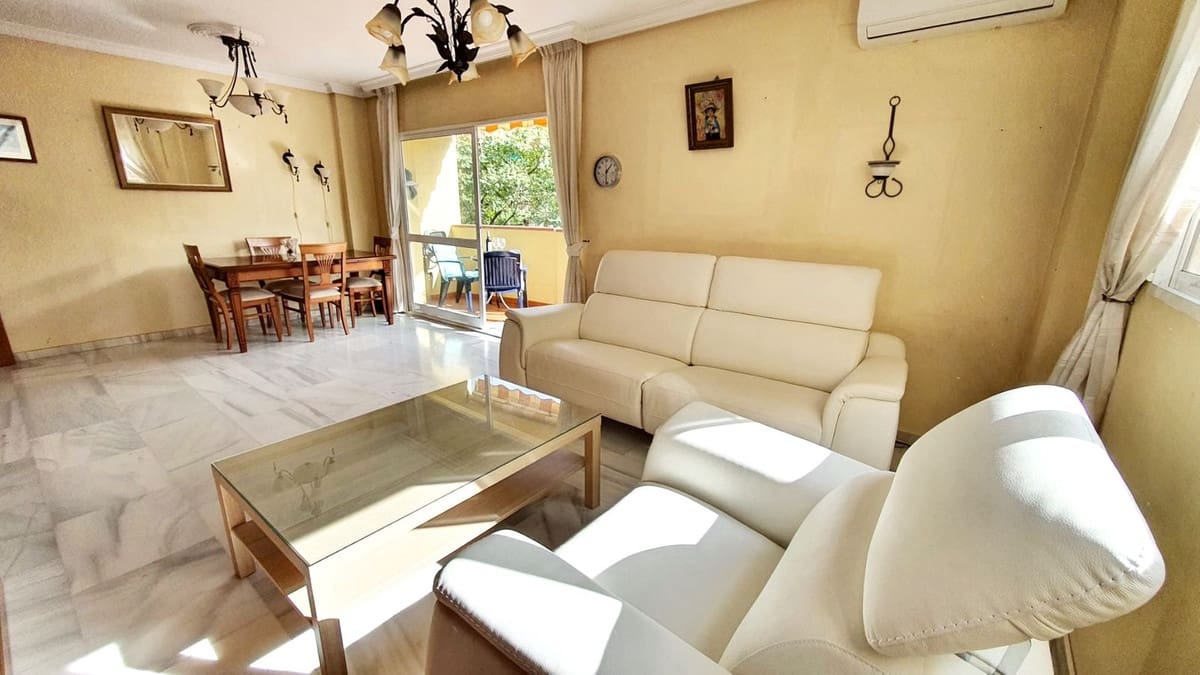 Apartamento de 3 habitaciones en Fuengirola en venta - 440.000 € (Ref: 9536556)