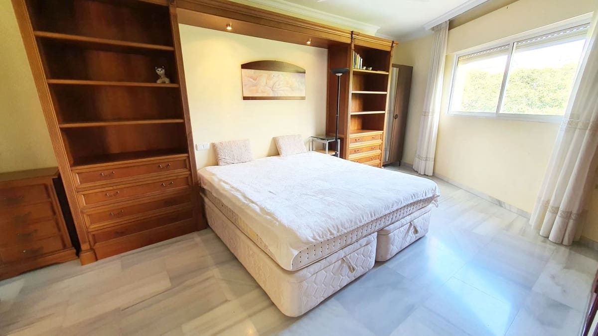 Apartamento de 3 habitaciones en Fuengirola en venta - 440.000 € (Ref: 9536556)