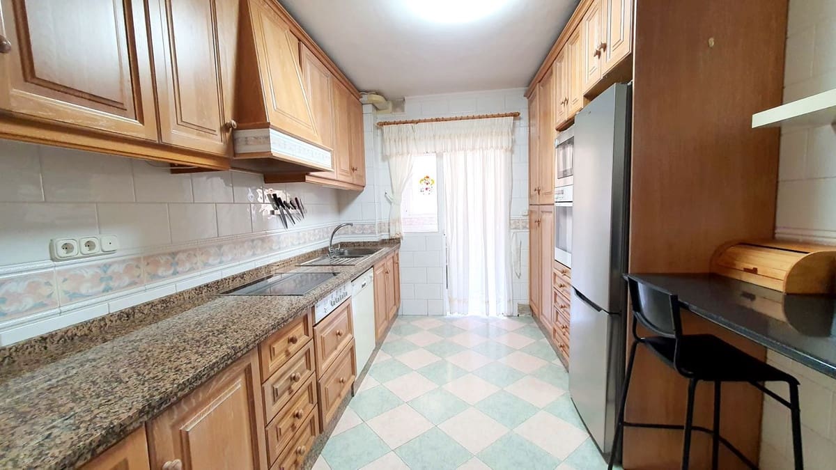 Apartamento de 3 habitaciones en Fuengirola en venta - 440.000 € (Ref: 9536556)