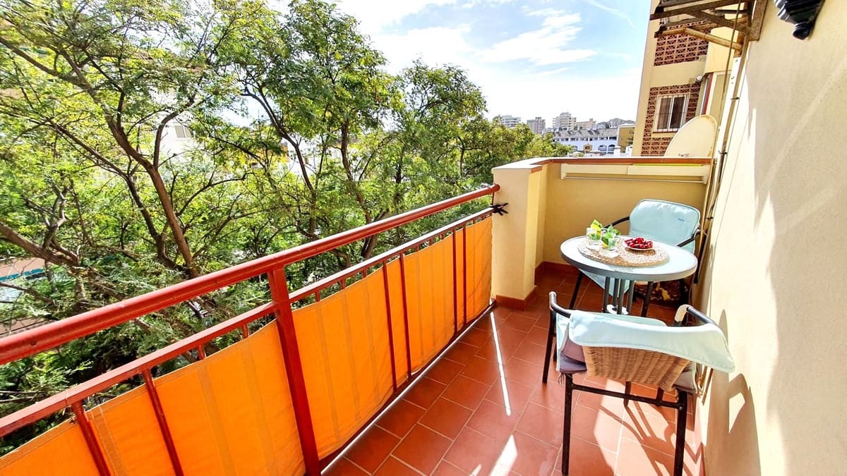 Apartamento de 3 habitaciones en Fuengirola en venta - 440.000 € (Ref: 9536556)