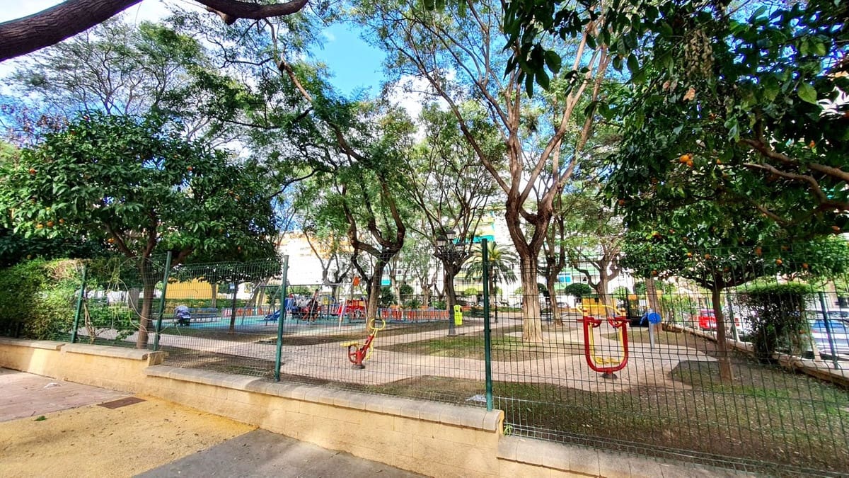 Apartamento de 3 habitaciones en Fuengirola en venta - 440.000 € (Ref: 9536556)