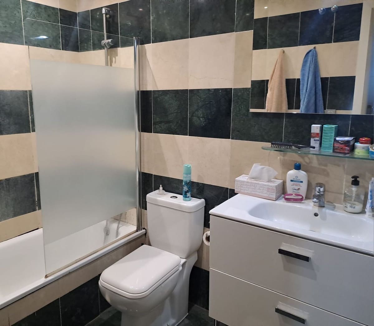 2 Zimmer Apartment zu verkaufen in La Cala de Mijas mit Garage - 299.000 € (Ref: 9542753)