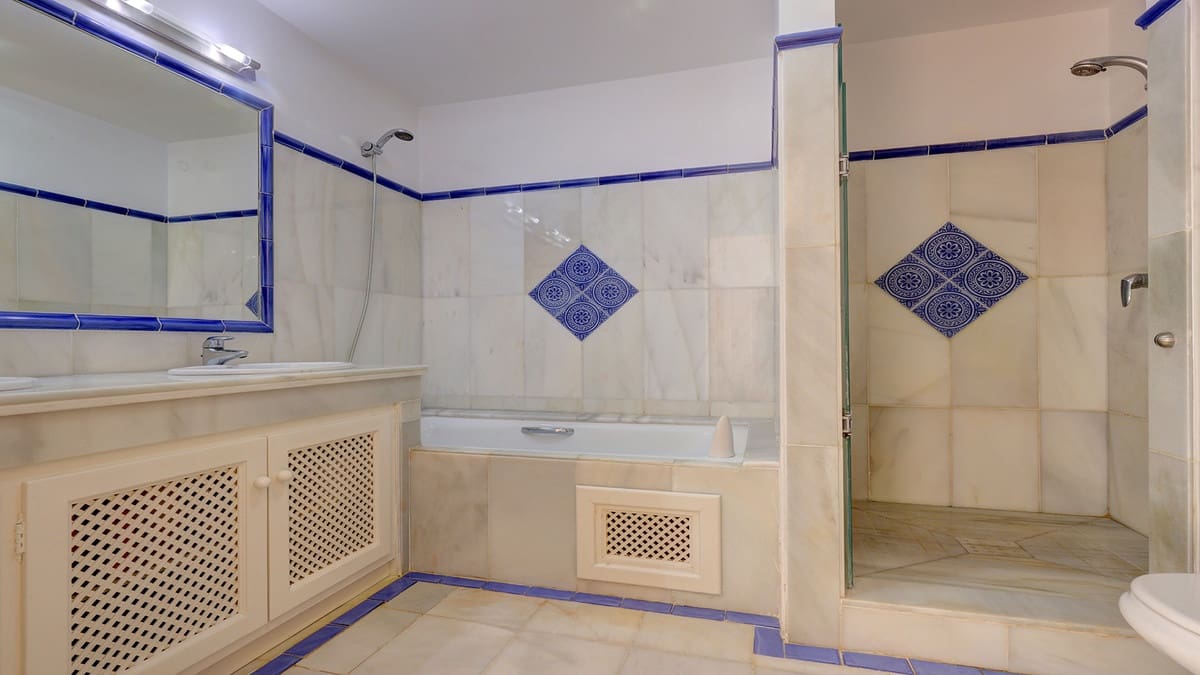 3 soveværelse Lejlighed til salg i Casares - € 795.000 (Ref: 9542759)