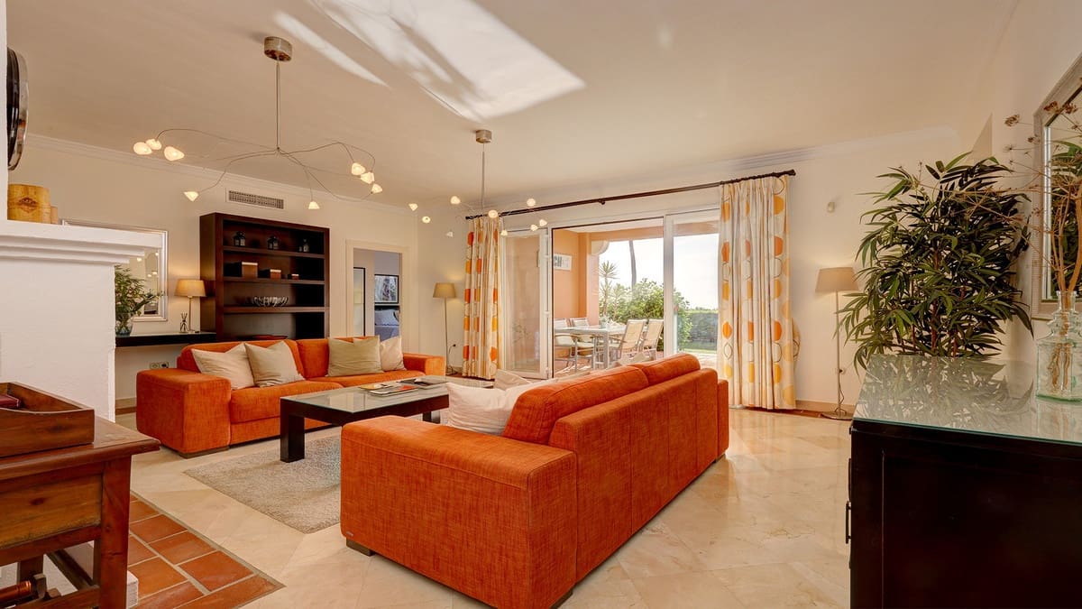 3 soveværelse Lejlighed til salg i Casares - € 795.000 (Ref: 9542759)