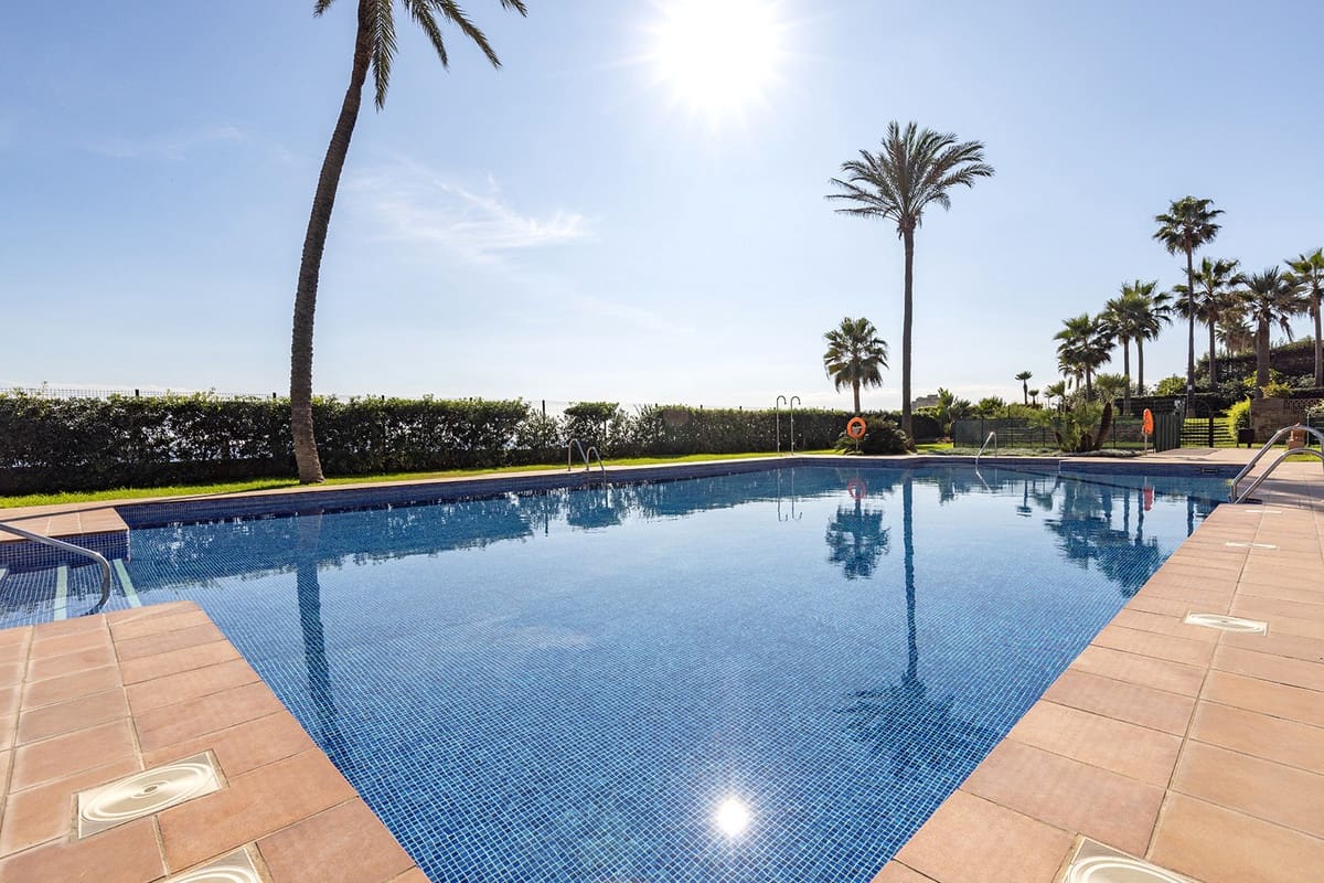 3 soveværelse Lejlighed til salg i Casares - € 795.000 (Ref: 9542759)