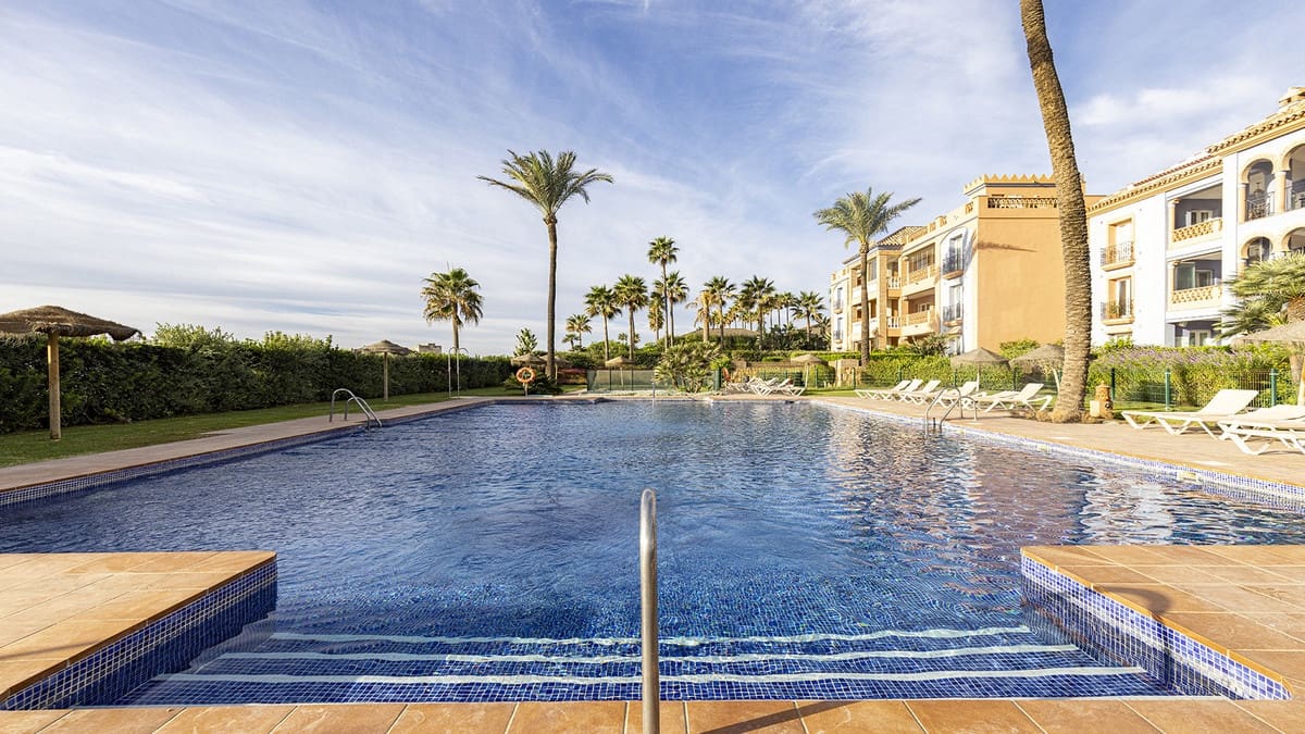 3 soveværelse Lejlighed til salg i Casares - € 795.000 (Ref: 9542759)