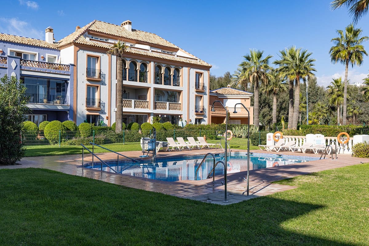 3 soveværelse Lejlighed til salg i Casares - € 795.000 (Ref: 9542759)