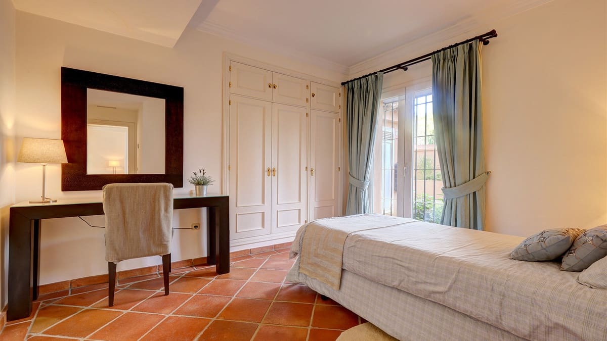 3 sovrum Lägenhet till salu i Casares - 795 000 € (Ref: 9542759)