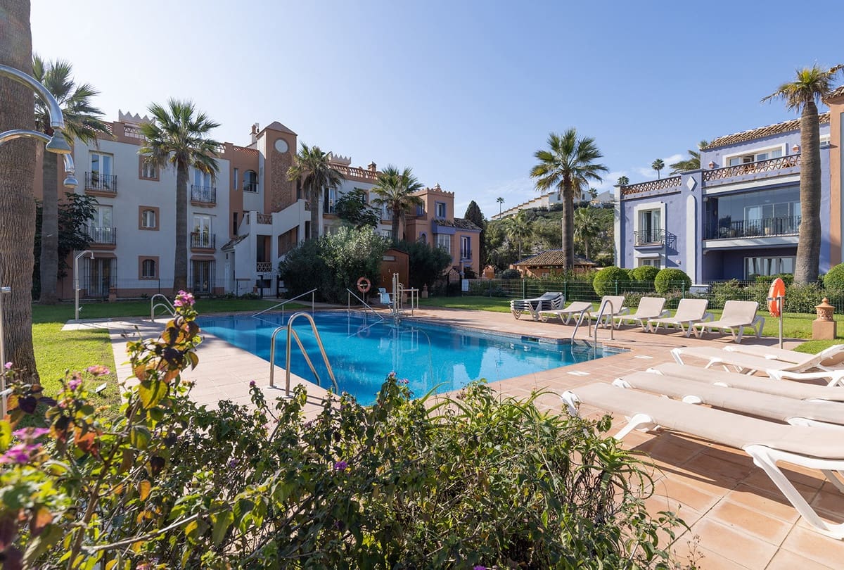 3 sovrum Lägenhet till salu i Casares - 795 000 € (Ref: 9542759)