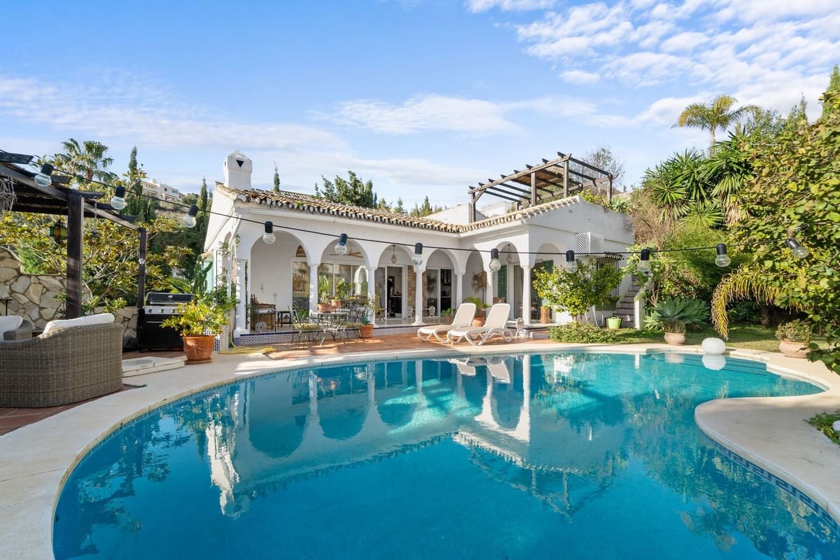4 soveværelse Villa til salg i Mijas - € 749.000 (Ref: 9542762)