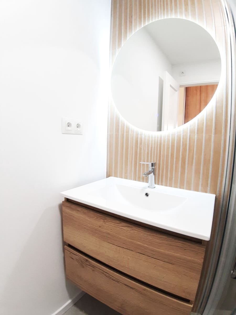 2 bedroom Apartment for sale in Las Lagunas de Mijas - € 216,850 (Ref: 9547365)