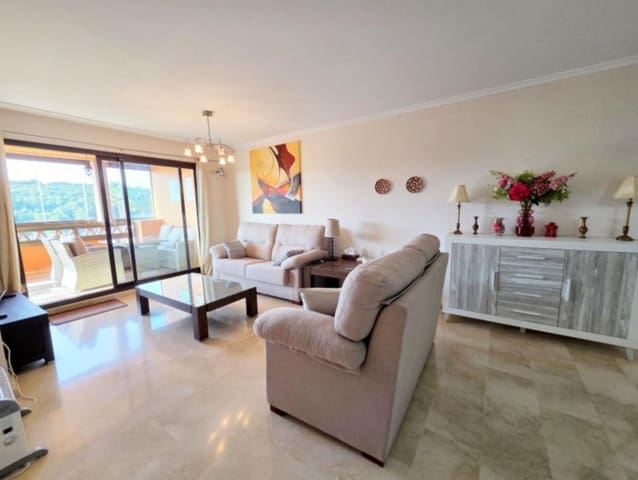 Apartamento de 2 habitaciones en Casares Pueblo, Casares en venta con garaje - 329.000 € (Ref: 9547370)