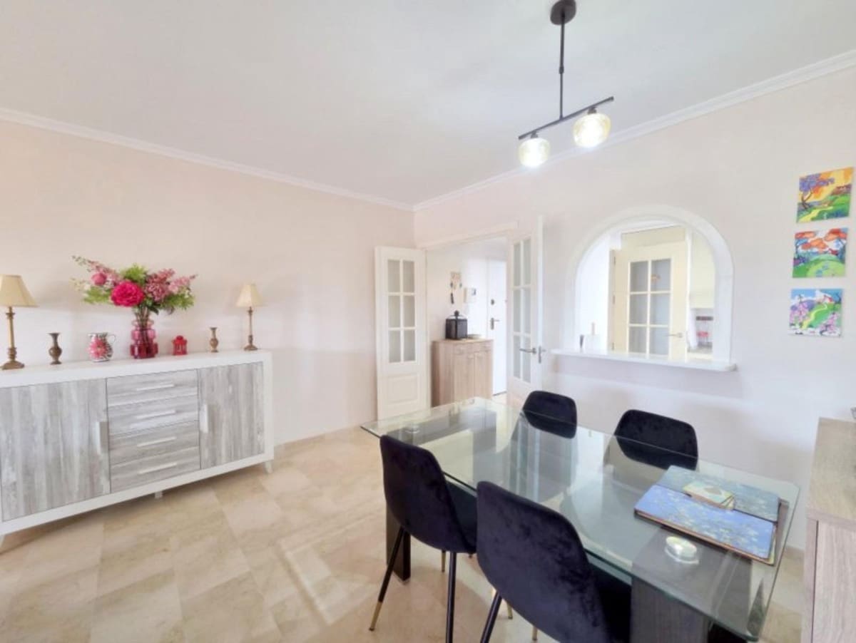 Apartamento de 2 habitaciones en Casares en venta con garaje - 329.000 € (Ref: 9547370)