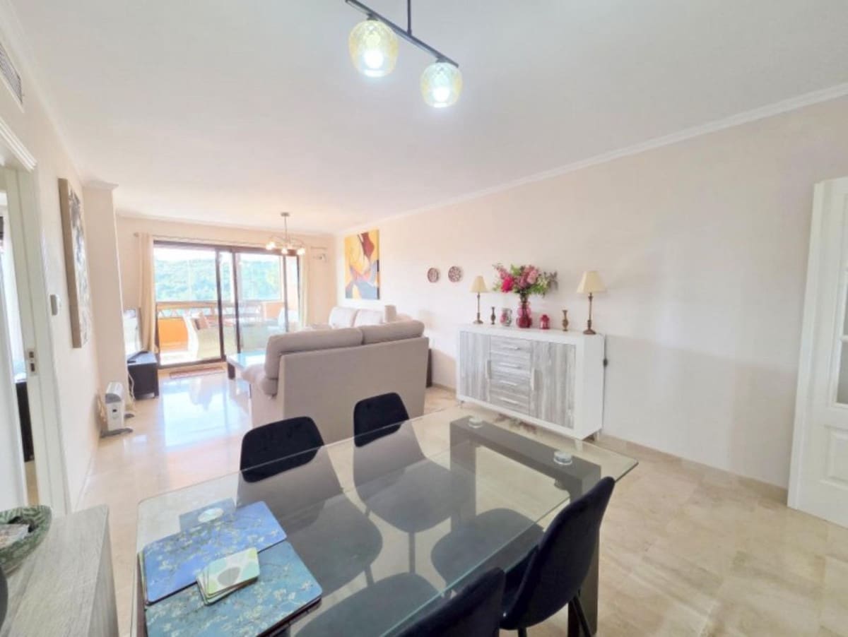 Apartamento de 2 habitaciones en Casares en venta con garaje - 329.000 € (Ref: 9547370)