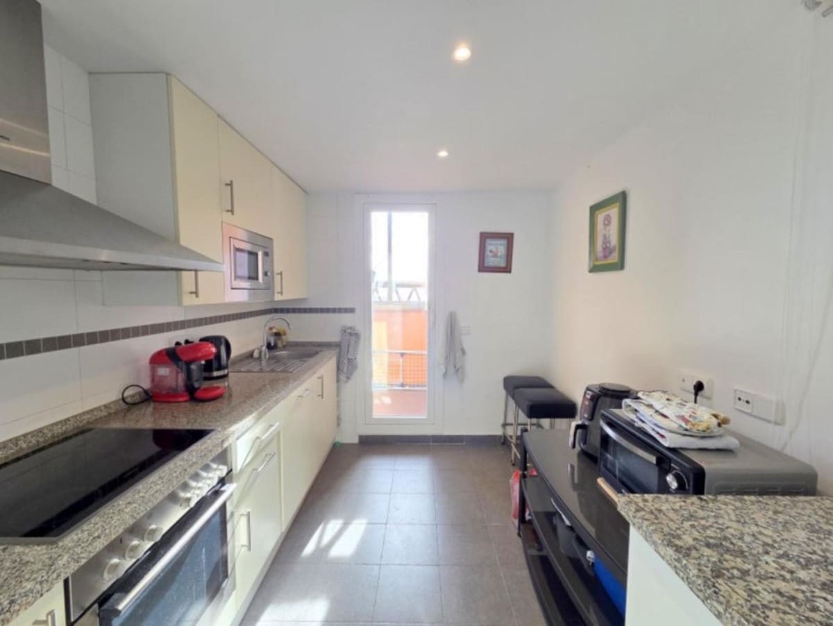 Apartamento de 2 habitaciones en Casares en venta con garaje - 329.000 € (Ref: 9547370)