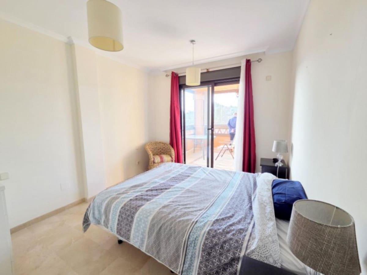 Apartamento de 2 habitaciones en Casares en venta con garaje - 329.000 € (Ref: 9547370)