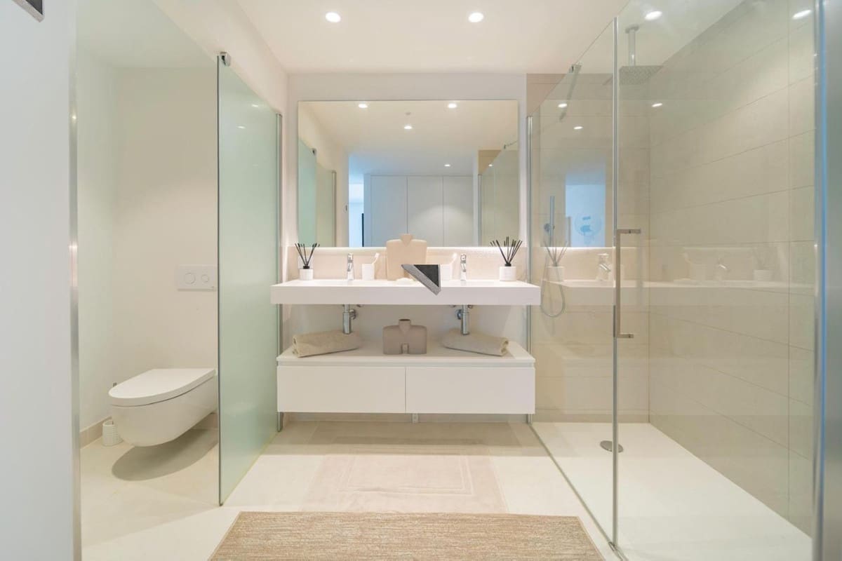 Apartamento de 2 habitaciones en Fuengirola en venta - 745.000 € (Ref: 9550375)