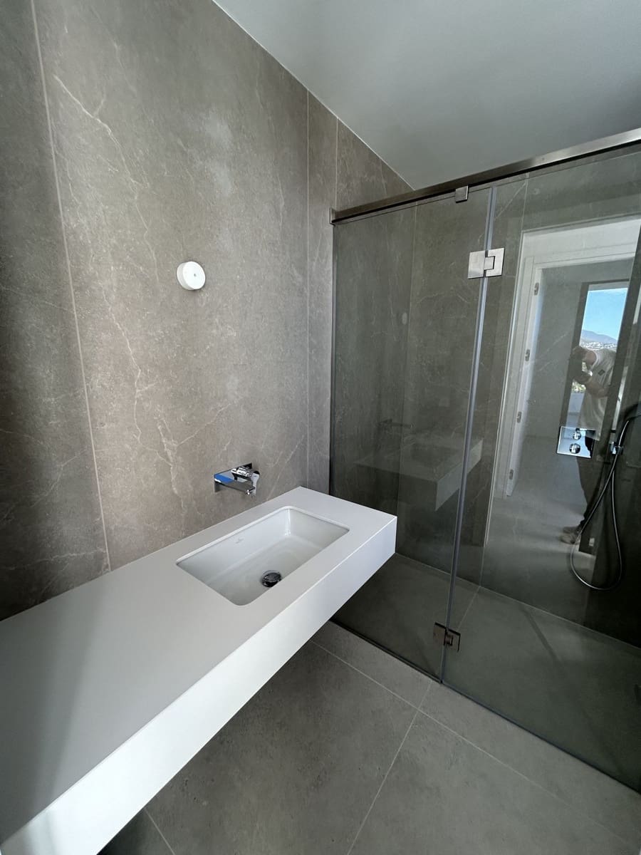 4 slaapkamer Villa te koop in Rio Real met zwembad - € 2.500.000 (Ref: 9550376)