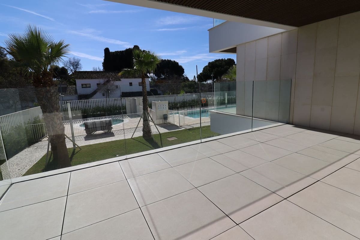 3 quarto Apartamento para venda em Elviria com garagem - 990 000 € (Ref: 9550378)