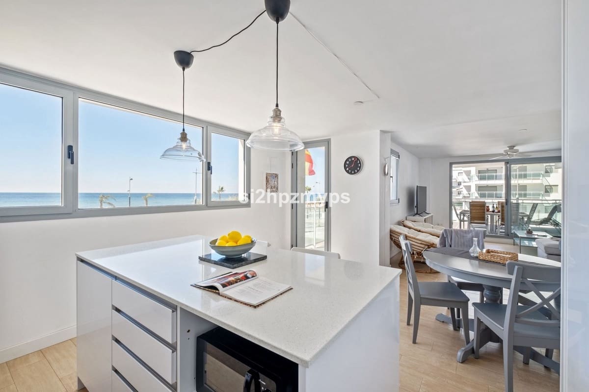 4 chambre Appartement à vendre à Torrox - 575 000 € (Ref: 9550380)