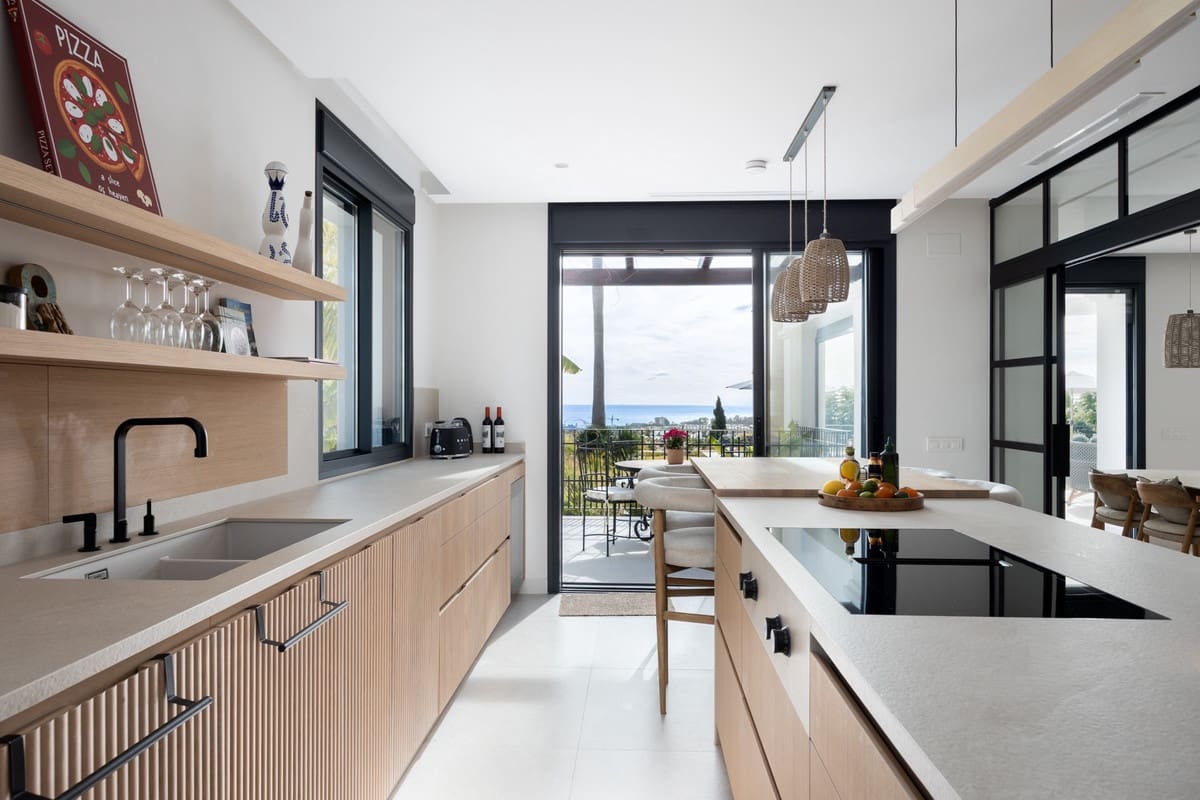 4 makuuhuone Huvila myytävänä paikassa Los Flamingos - 5 995 000 € (Ref: 9550392)