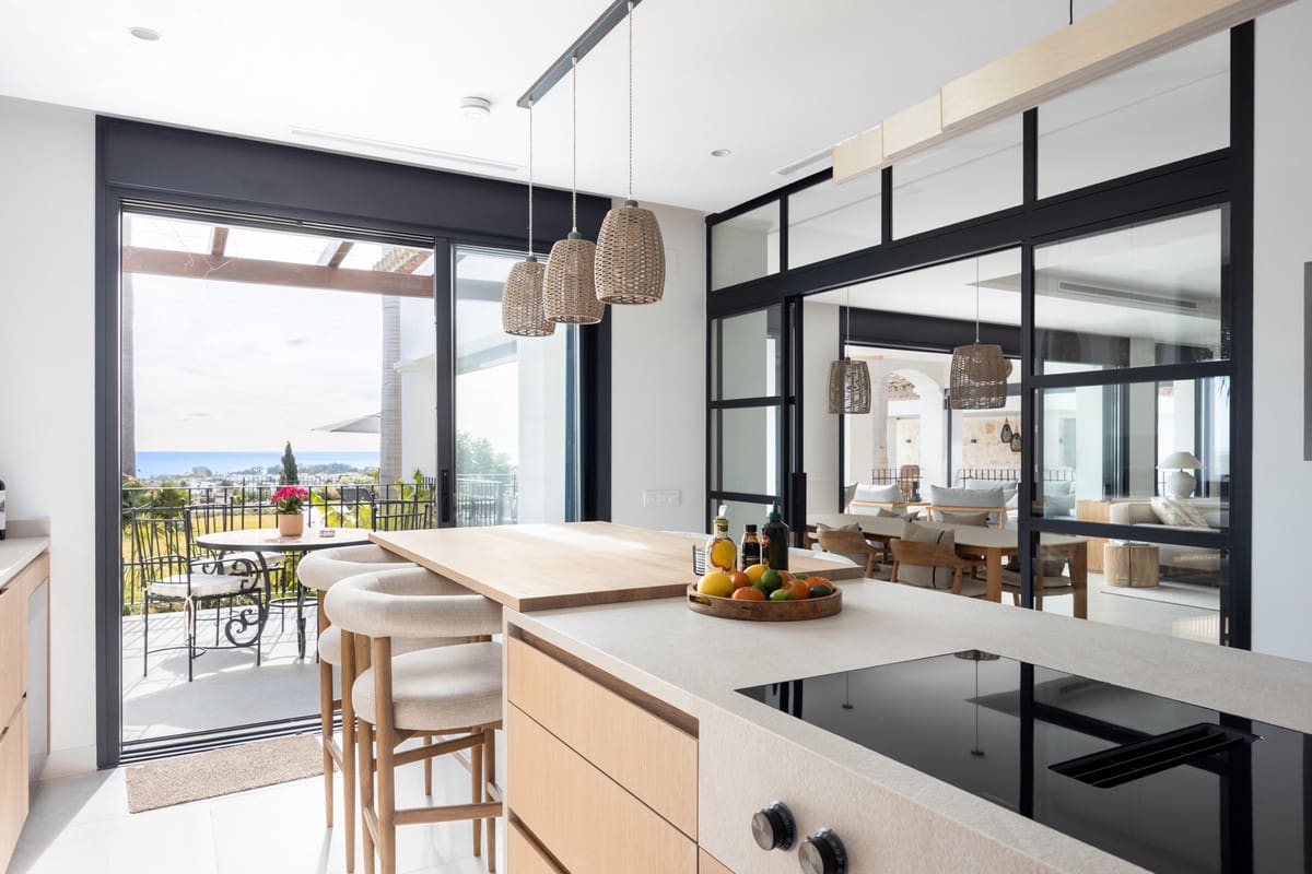 4 makuuhuone Huvila myytävänä paikassa Los Flamingos - 5 995 000 € (Ref: 9550392)