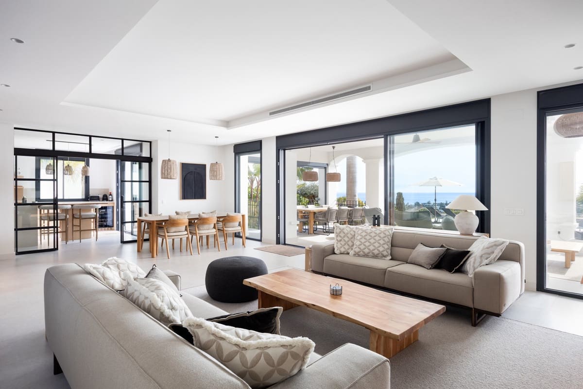 4 makuuhuone Huvila myytävänä paikassa Los Flamingos - 5 995 000 € (Ref: 9550392)