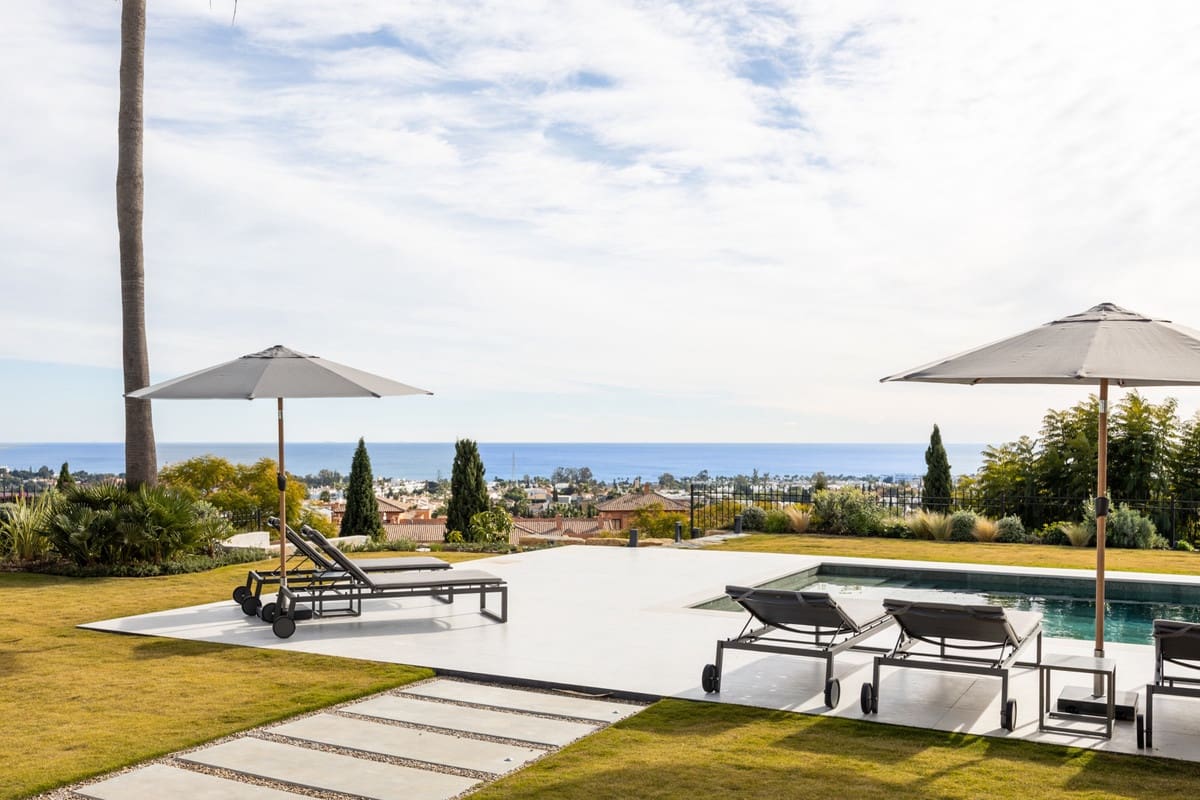 4 makuuhuone Huvila myytävänä paikassa Los Flamingos - 5 995 000 € (Ref: 9550392)