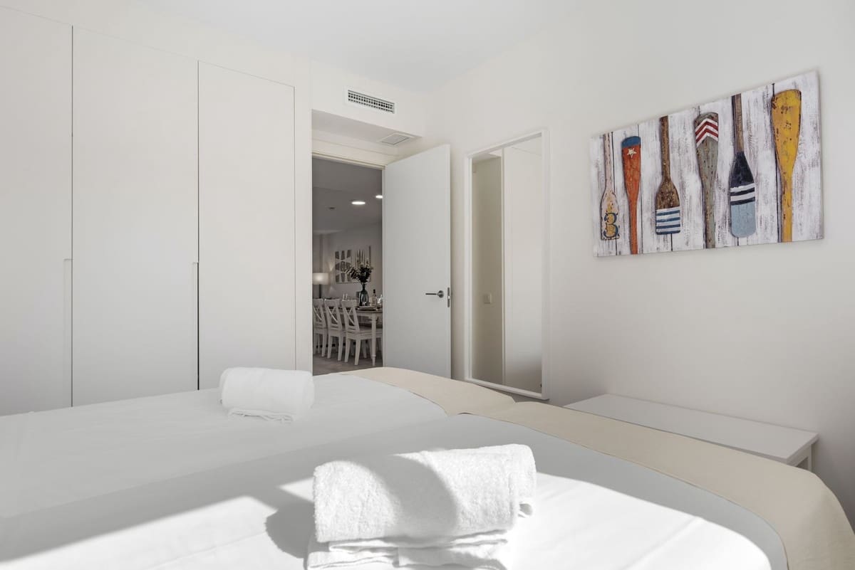 3 Zimmer Apartment zu verkaufen in La Cala de Mijas mit Garage - 525.000 € (Ref: 9554328)