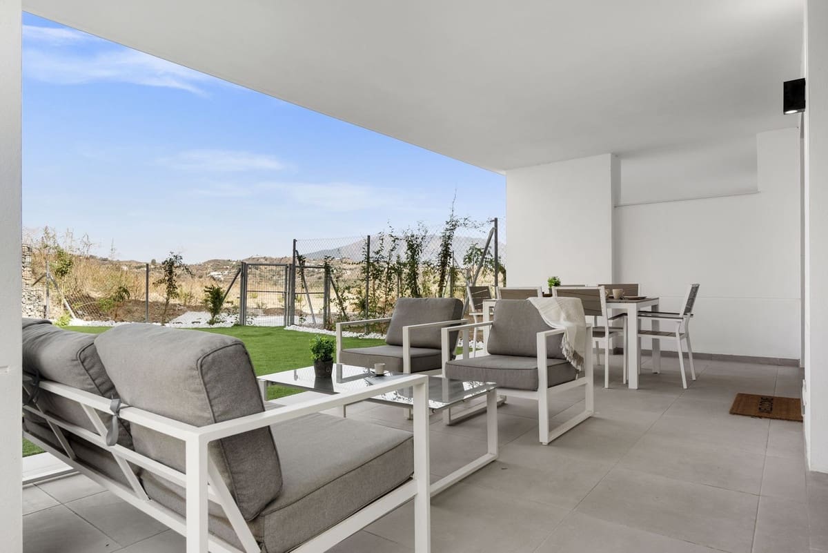 3 Zimmer Apartment zu verkaufen in La Cala de Mijas mit Garage - 525.000 € (Ref: 9554328)