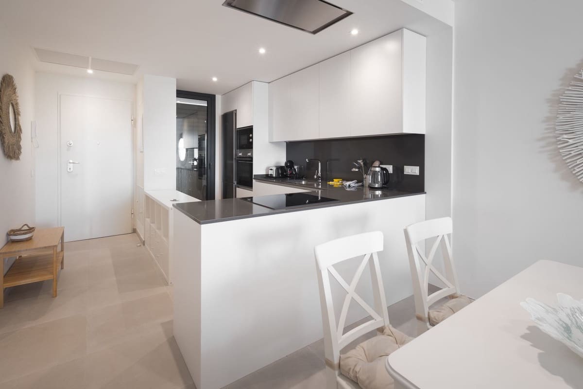 2 Zimmer Apartment zu verkaufen in La Cala de Mijas mit Garage - 387.000 € (Ref: 9554329)