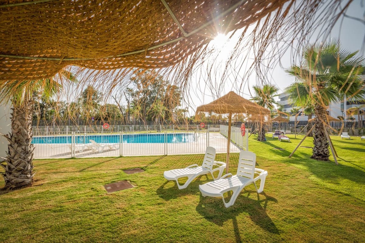 2 sovrum Takvåning till salu i Torremolinos med garage - 980 000 € (Ref: 9554330)