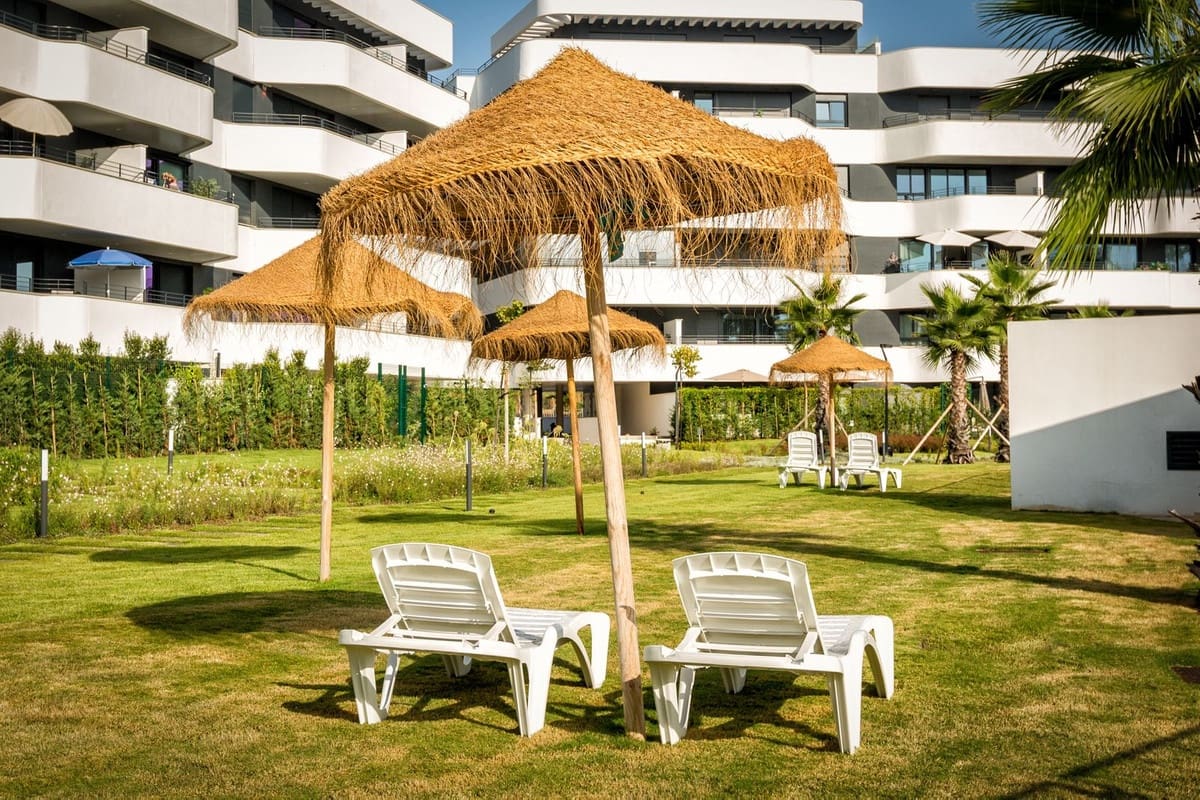 2 sovrum Takvåning till salu i Torremolinos med garage - 980 000 € (Ref: 9554330)