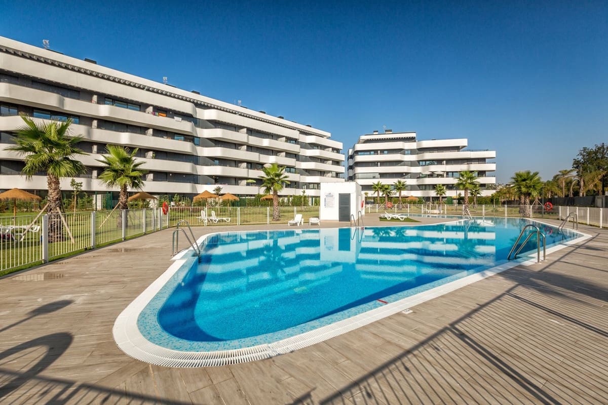 2 sovrum Takvåning till salu i Torremolinos med garage - 980 000 € (Ref: 9554330)