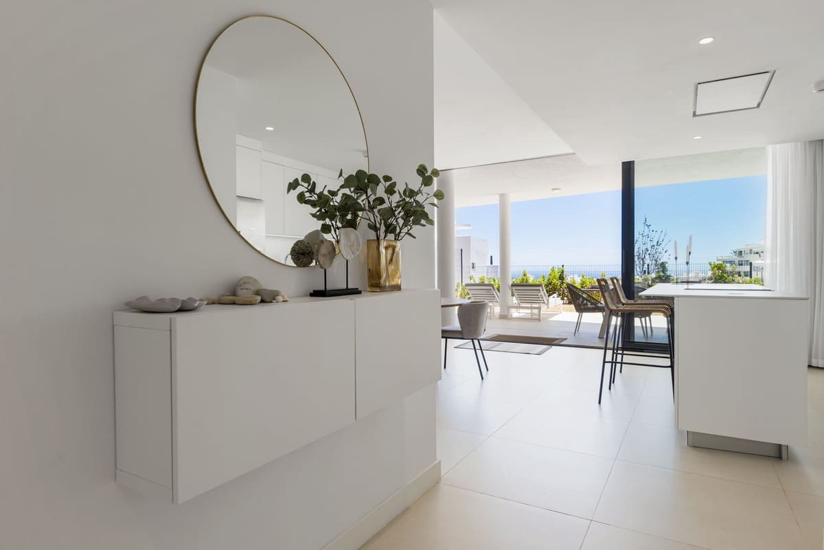 Apartamento de 2 habitaciones en Fuengirola en venta - 599.000 € (Ref: 9554332)