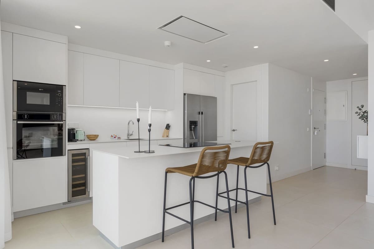 Apartamento de 2 habitaciones en Fuengirola en venta - 599.000 € (Ref: 9554332)