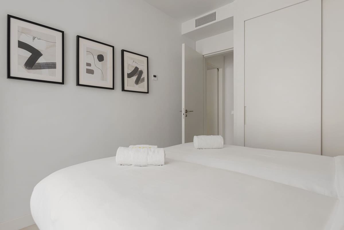 Apartamento de 2 habitaciones en Fuengirola en venta - 599.000 € (Ref: 9554332)