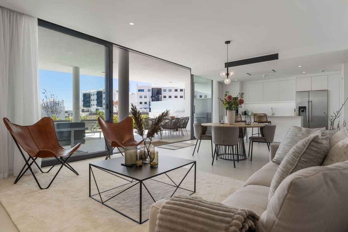 Apartamento de 2 habitaciones en Fuengirola en venta - 599.000 € (Ref: 9554332)