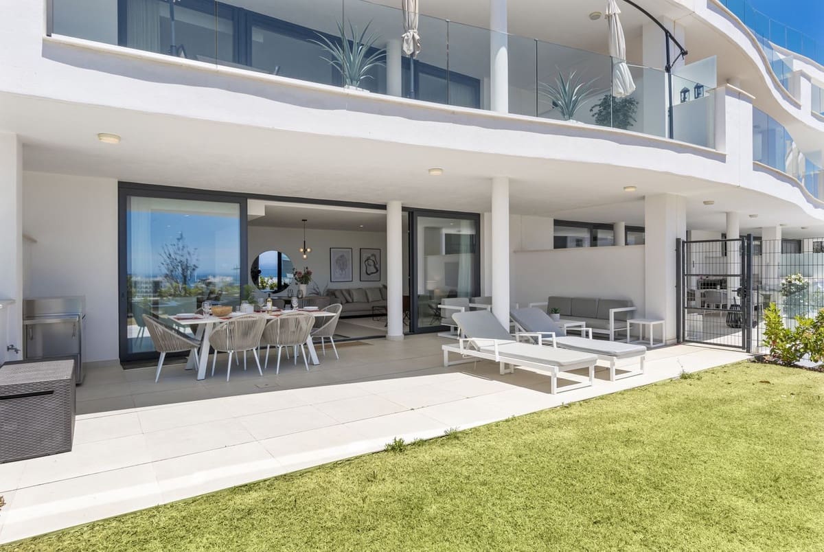 Apartamento de 2 habitaciones en Fuengirola en venta - 599.000 € (Ref: 9554332)