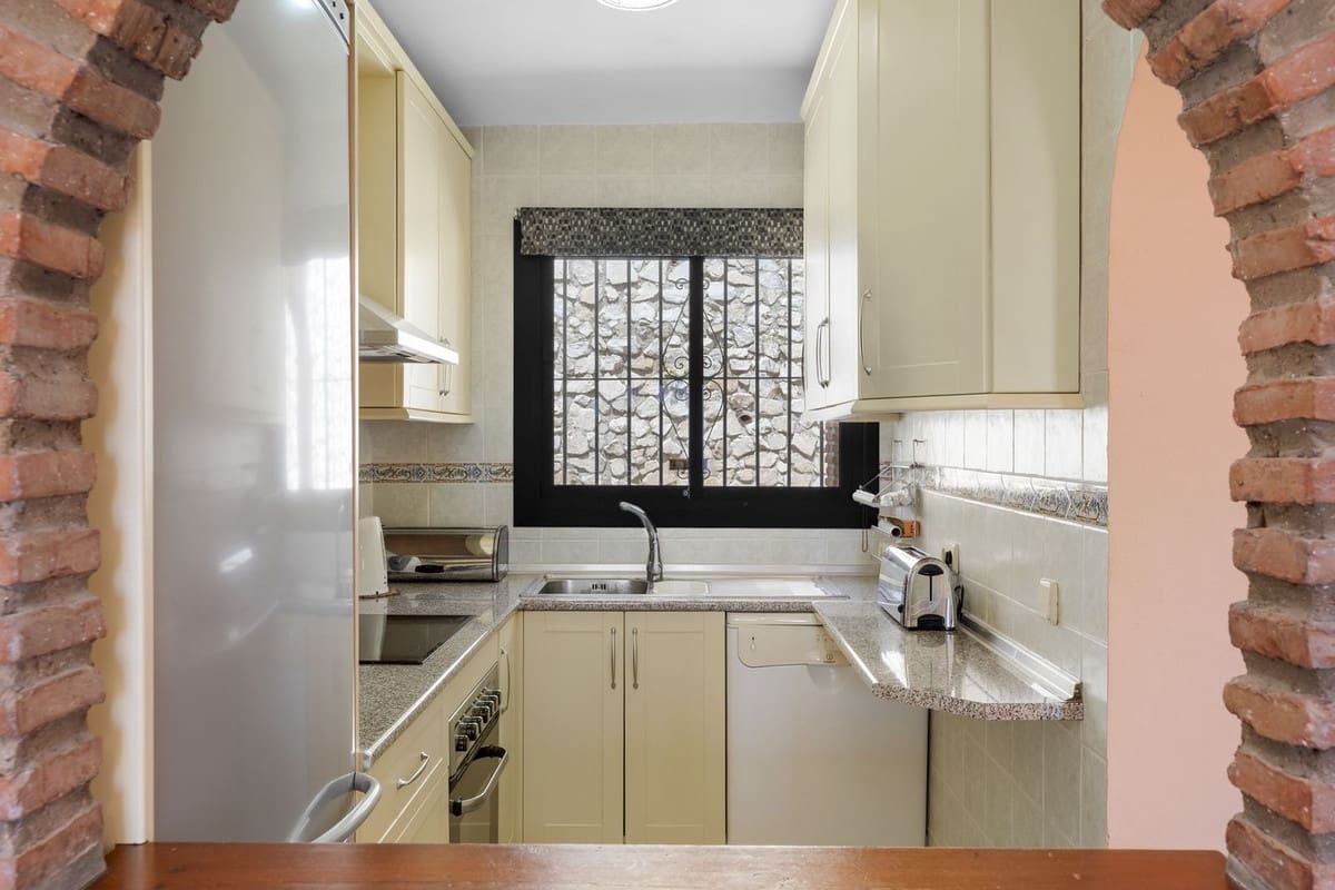 5 soveværelse Finca/Landehus til salg i Calahonda - € 499.000 (Ref: 9554335)