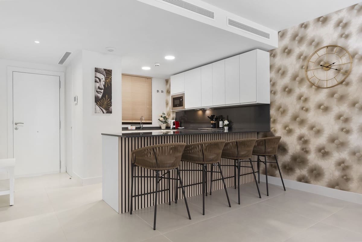 2 makuuhuone Huoneisto myytävänä paikassa Fuengirola - 529 000 € (Ref: 9554339)