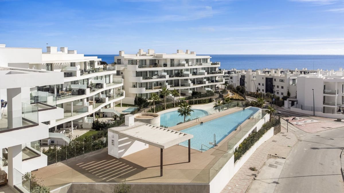 2 makuuhuone Huoneisto myytävänä paikassa Fuengirola - 529 000 € (Ref: 9554339)