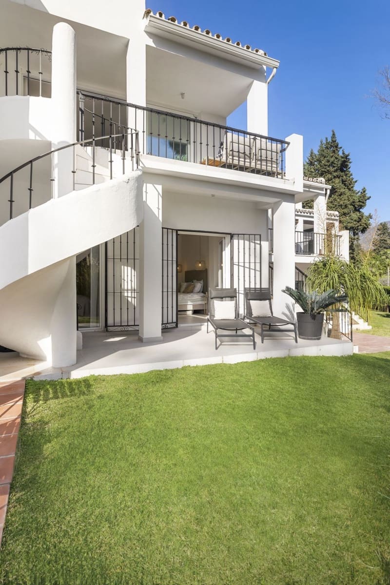 4 slaapkamer Huis te koop in Marbella - € 899.000 (Ref: 9554340)